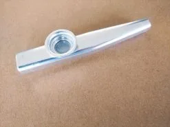 Μουσικο Όργανο μεταλλικό φλάουτο.