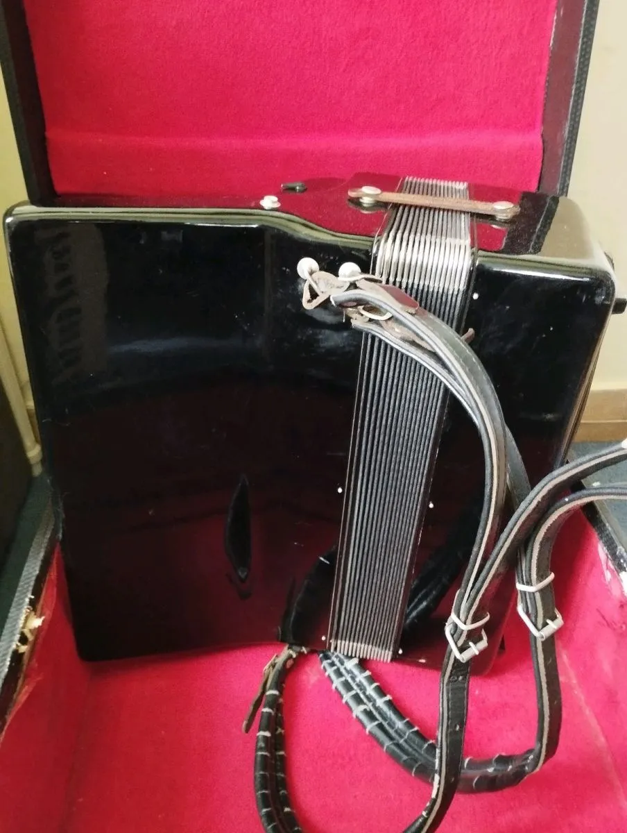 Νέα τιμή Ακορντεόν Weltmeister Caprice 80Bass - Image 4