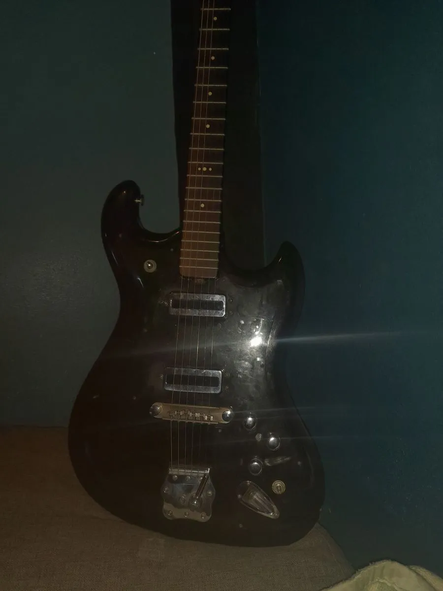 Musima Electra Deluxe V 1965 Guitar - Image 2