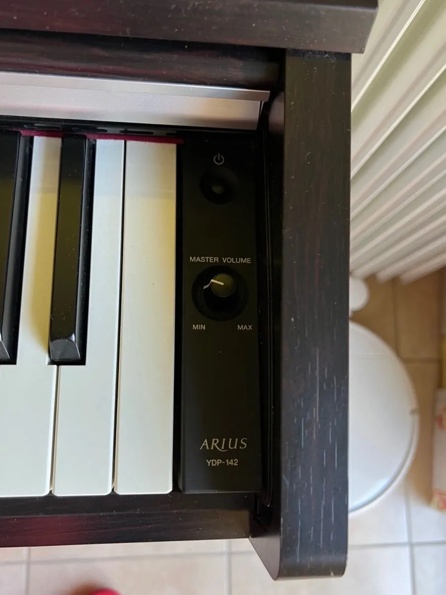 Yamaha YDP-142 ηλεκτρικό πιάνο - Image 7