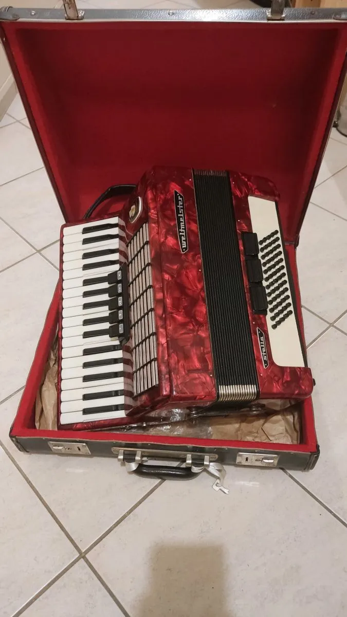 Ακορντεόν άπαιχτο!