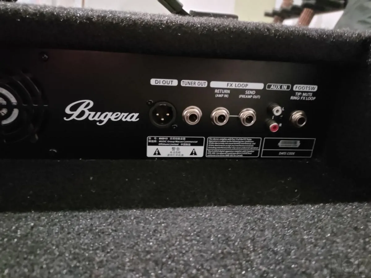 Ενισχυτής μπάσου Bugera BXD15 - Image 3