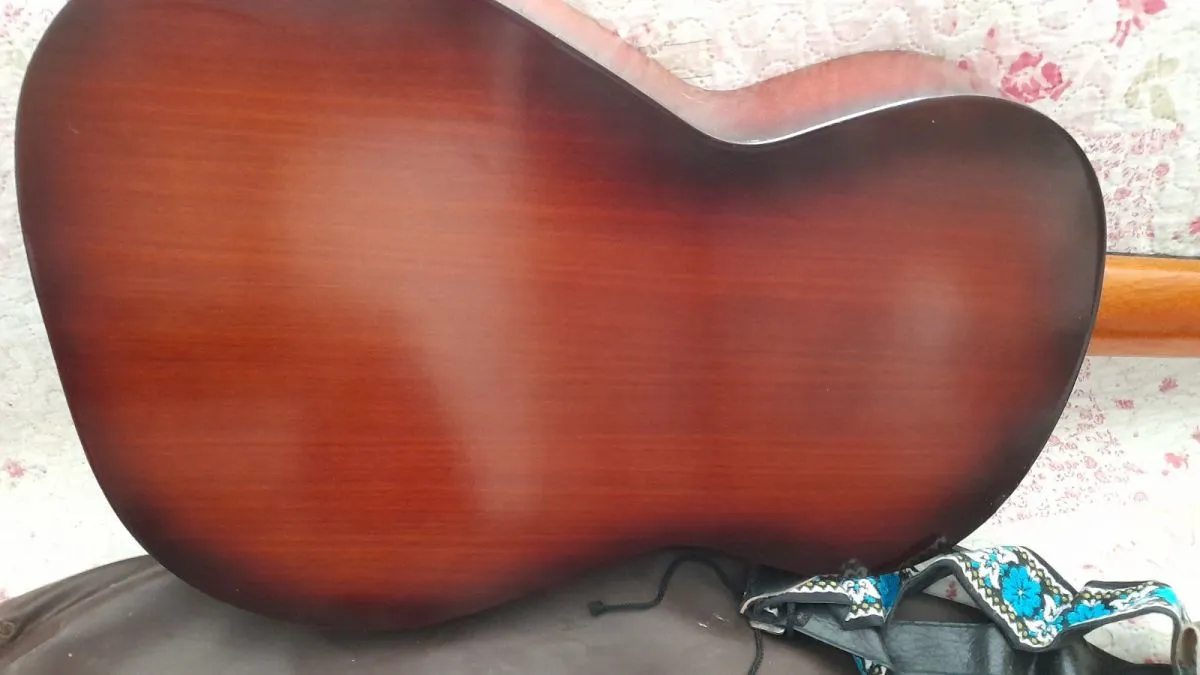 Vintage Ritmo Παλιά ακουστική κιθάρα της δεκαετίας του 70 με δερμάτινη θήκη και λουράκι - Image 8