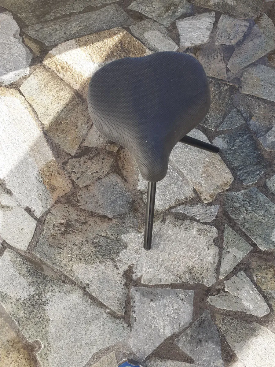 σκαμπό για μουσικό όργανο εντελώς αμεταχειριστο - Image 3