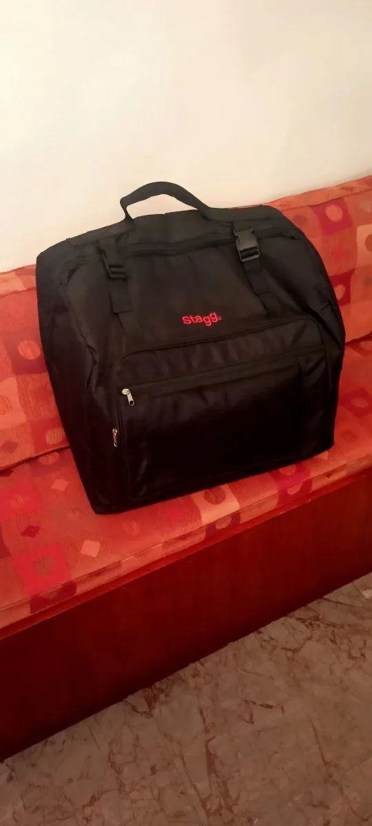 Ακορντεόν προς πώληση - Image 3