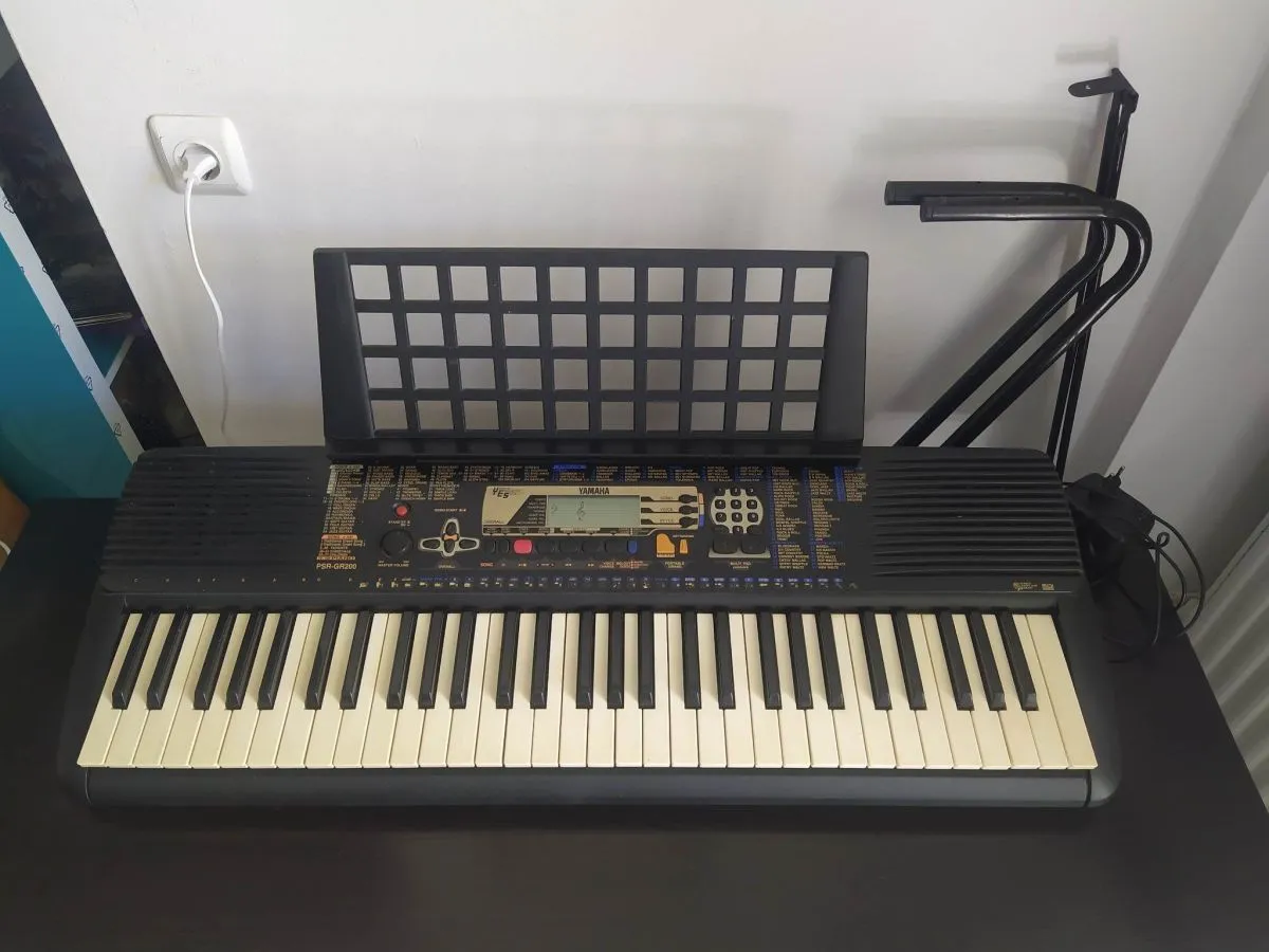 Αρμόνιο YAMAHA