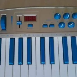 Midi συνθεσάιζερ Keyboard σε αριστη κατασταση!