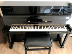 Πιάνο Yamaha E116T