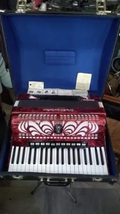 ΑΚΟΡΝΤΕΟΝ WELTMEISTER CAPRICE 120 BASS