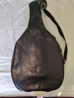 Πωλειται Ουτι