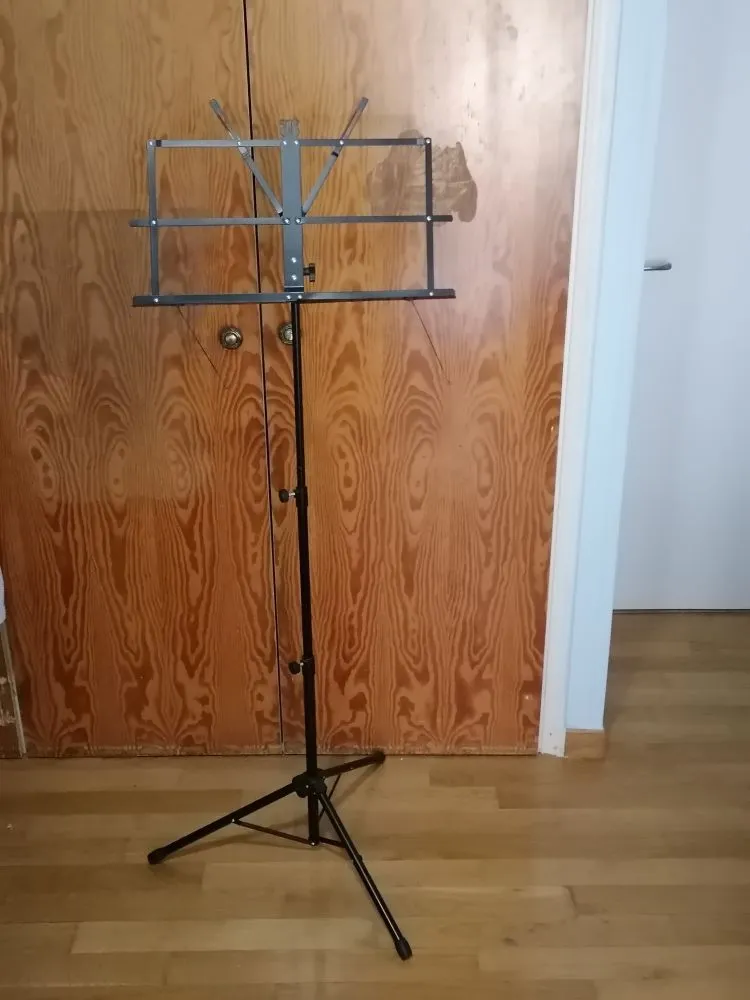 Αναλόγιο + ΔΩΡΟ υποπόδιο σχεδόν αχρησιμοποίητα