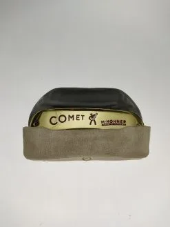 Φυσαρμόνικα M. Hohner Comet στη θήκη της