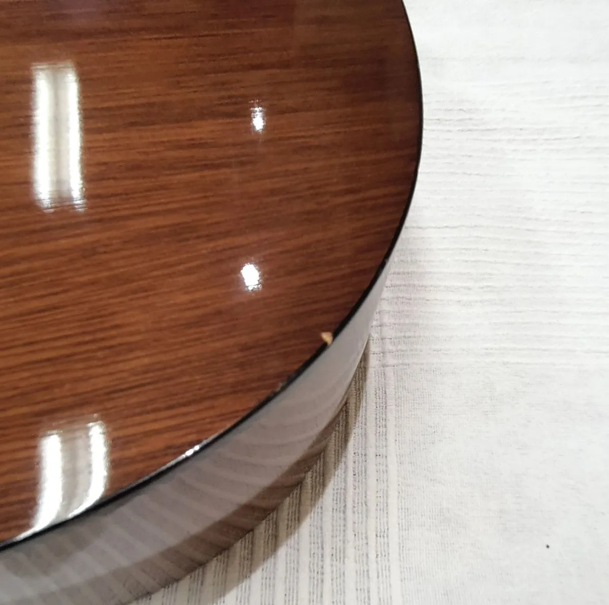 Yamaha Κλασική Κιθάρα C40 4/4 Natural + Ritter θήκη + Dunlop Μεταλλικό Καποτάστο + Hohner Μεταλλικό Υποπόδιο + Μεταλλικό Αναλόγιο - Image 8