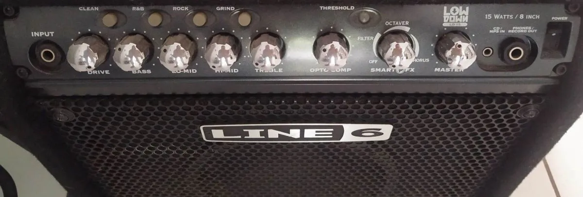 Ηλεκτρικό Μπάσο Fender Squier + Ενισχυτής Line 6 - Image 2