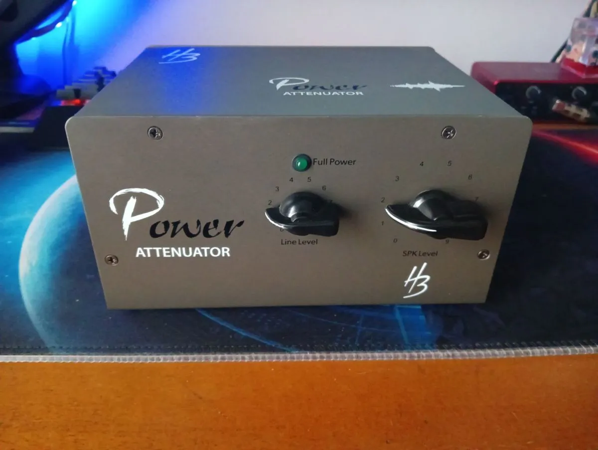 Excellent quality and Fashionable Harley Benton PA100 Power Attenuator