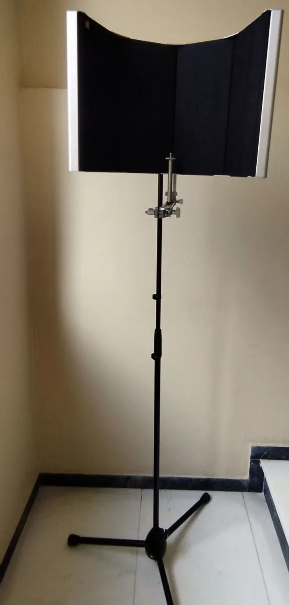 SE Electronics Reflexion Filter Space & βαση K&M 210/2 σε αριστη κατασταση