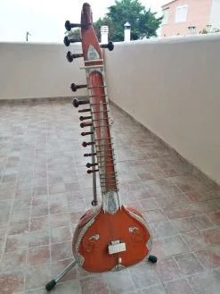 μουσικό όργανο σιταρ χειροποίητο