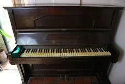 Κλασικό πιάνο Bogs & Voigt