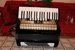 ΑΚΟΡΝΤΕΟΝ HOHNER VERDI IIN 96B!!