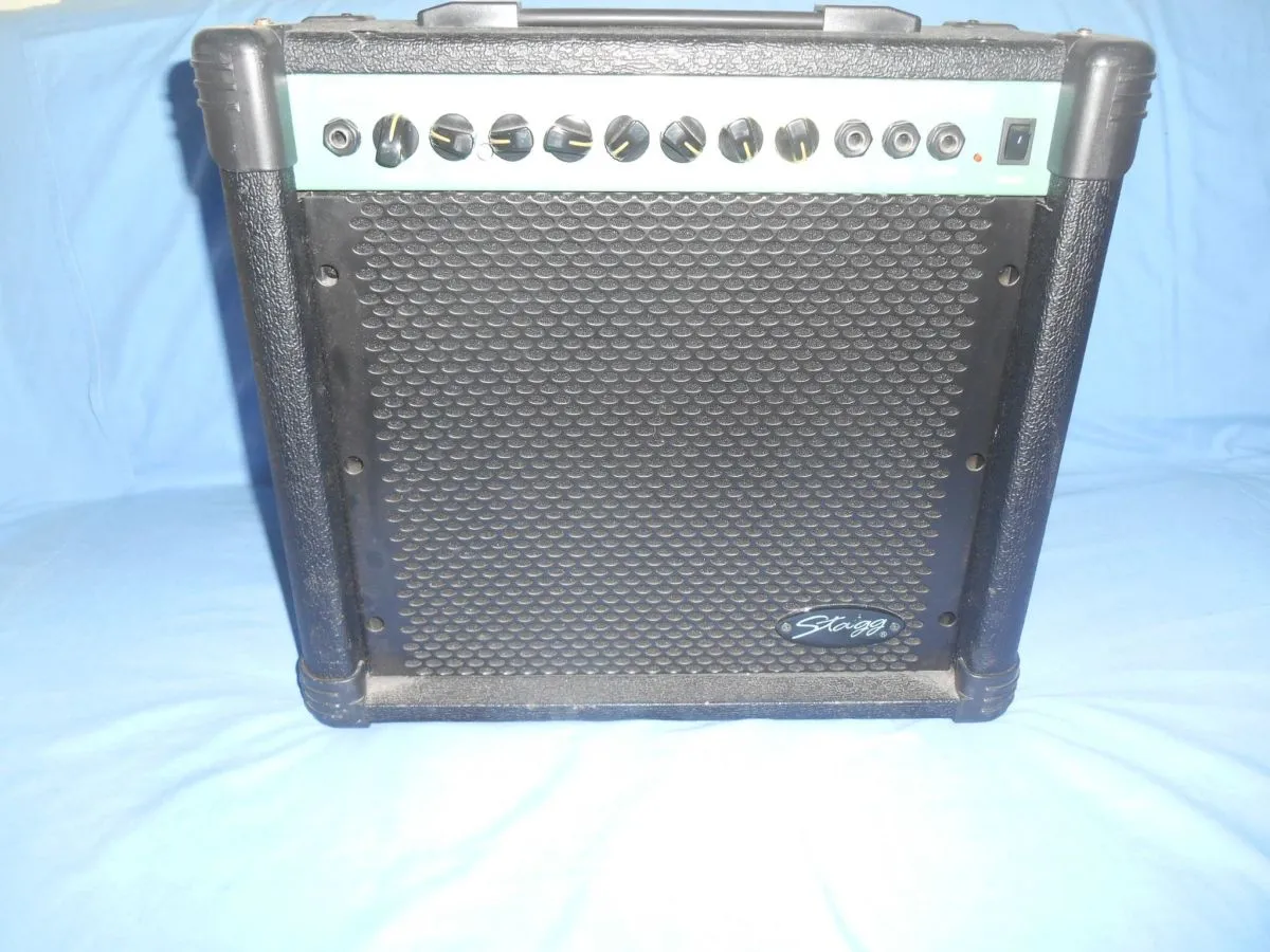 ΕΝΙΣΧΥΤΗΣ STAGG