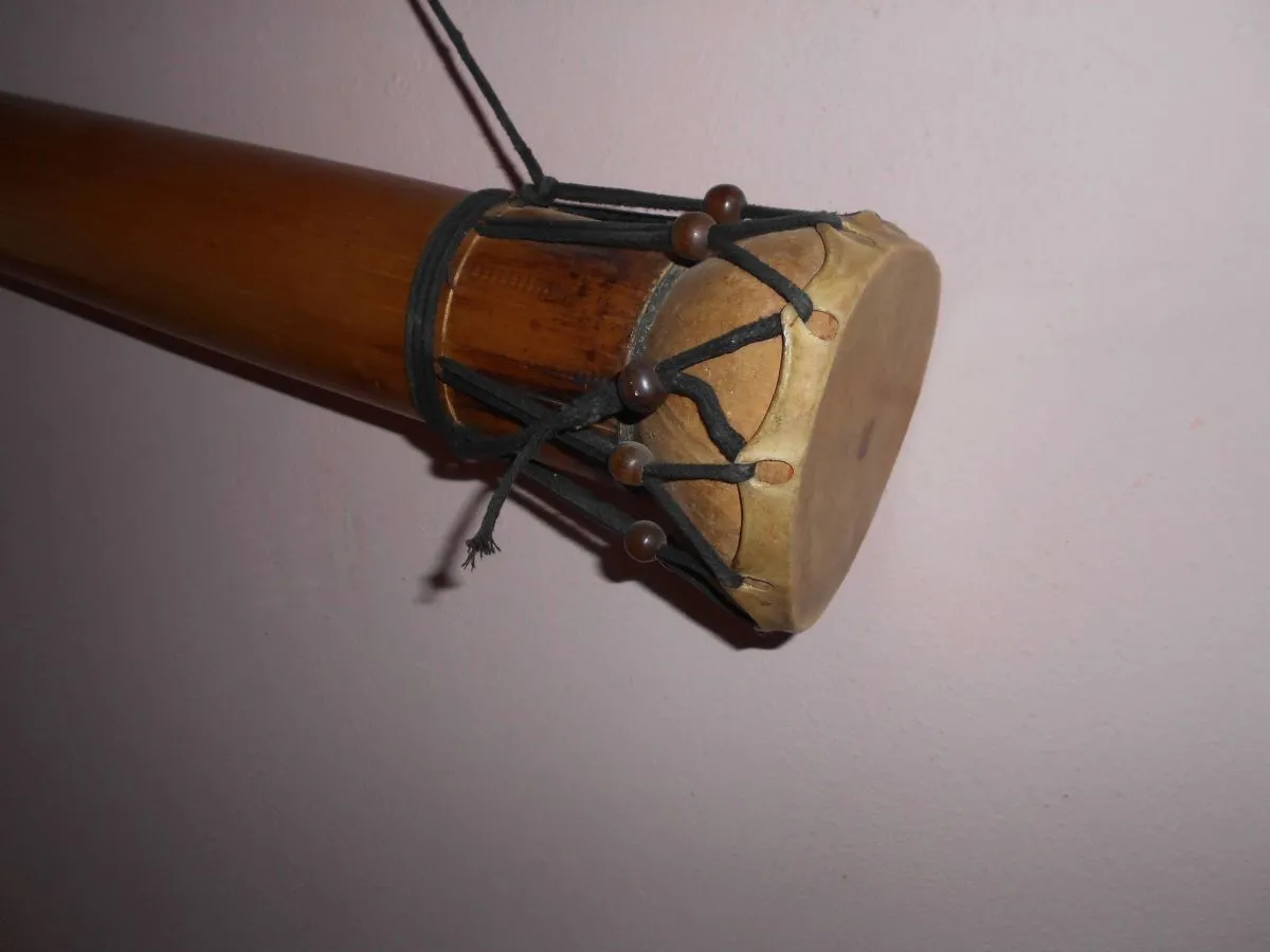 Μουσικό Όργανο μη γνωστής Προέλευσης με Μήκος 0,62 Cm και Πρόταση για Διακόσμηση Χώρου. - Image 2