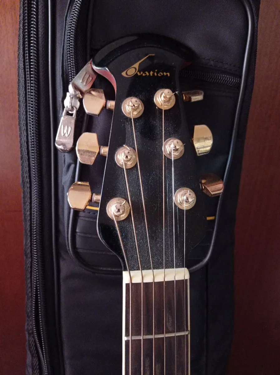 Hλεκτρακουστική κιθάρα Ovation CC24 2WFB + αντικραδασμική θήκη+ ζώνη Ernie Ball - Image 3