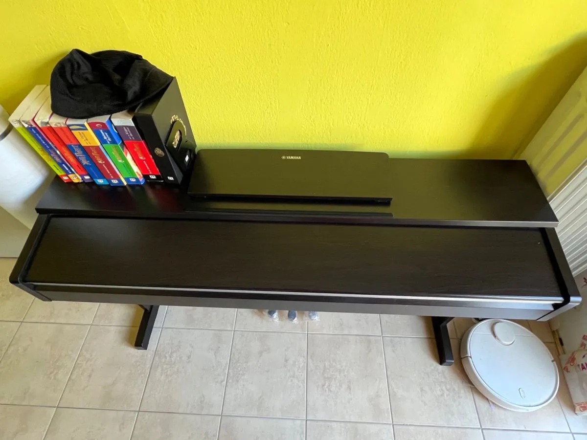 Yamaha YDP-142 ηλεκτρικό πιάνο - Image 3