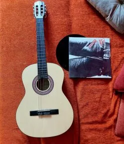 Ακουστική Κιθάρα
