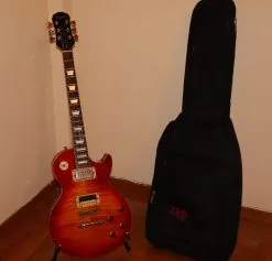 EPIPHONE LES PAUL