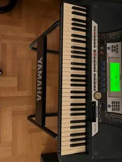 Yamaha PSR 540 Synthesizer