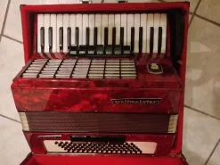 Ακορντεόν μάρκας Weltmeister.