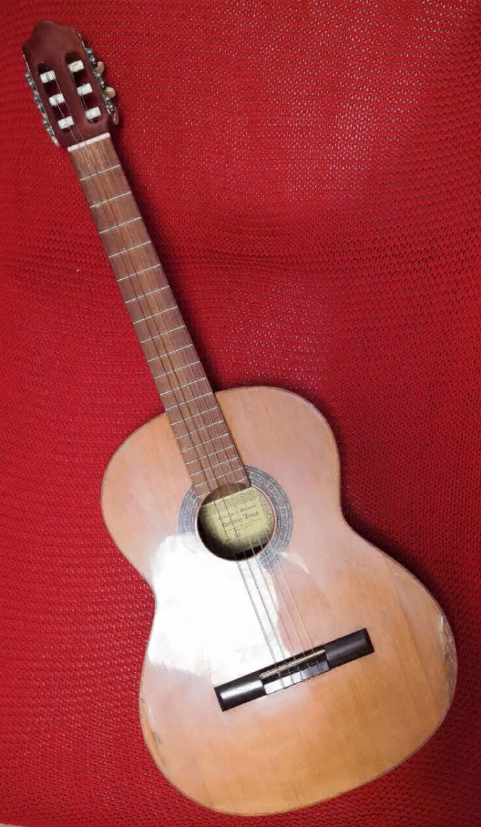 Κλασσική κιθάρα Antonio Lorca No30 με θήκη και 3 βιβλία για αρχάριους - Image 2