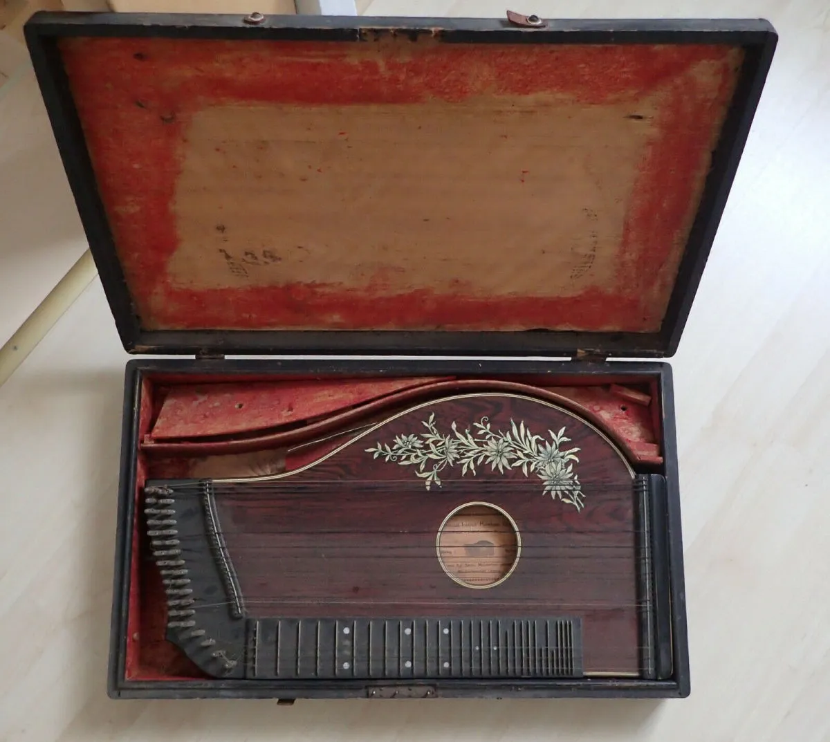 Παραδοσιακό Σαντούρι του 1932 - Image 3