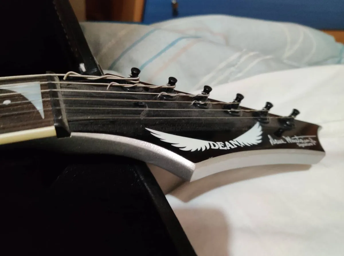 Dean Dave Mustaine VMNT Metallic Silver κιθαρα (with Hard Case) - Image 7