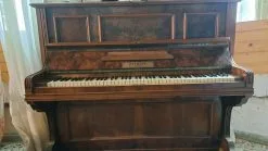 πιανο αντικα