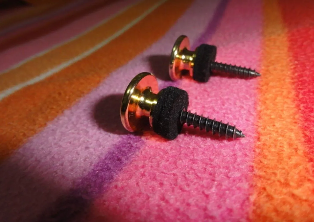 IBANEZ Strap Pin - Gold (4EP1JH2G) κουμπί ζώνης για κιθάρα και μπάσο - Image 3