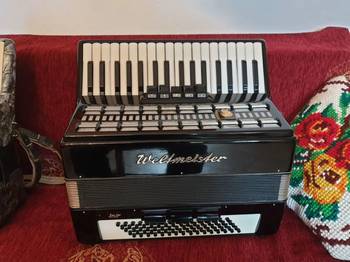 ΑΚΟΡΝΤΕΟΝ WELTMEISTER SERINO 80B!! - Image 4