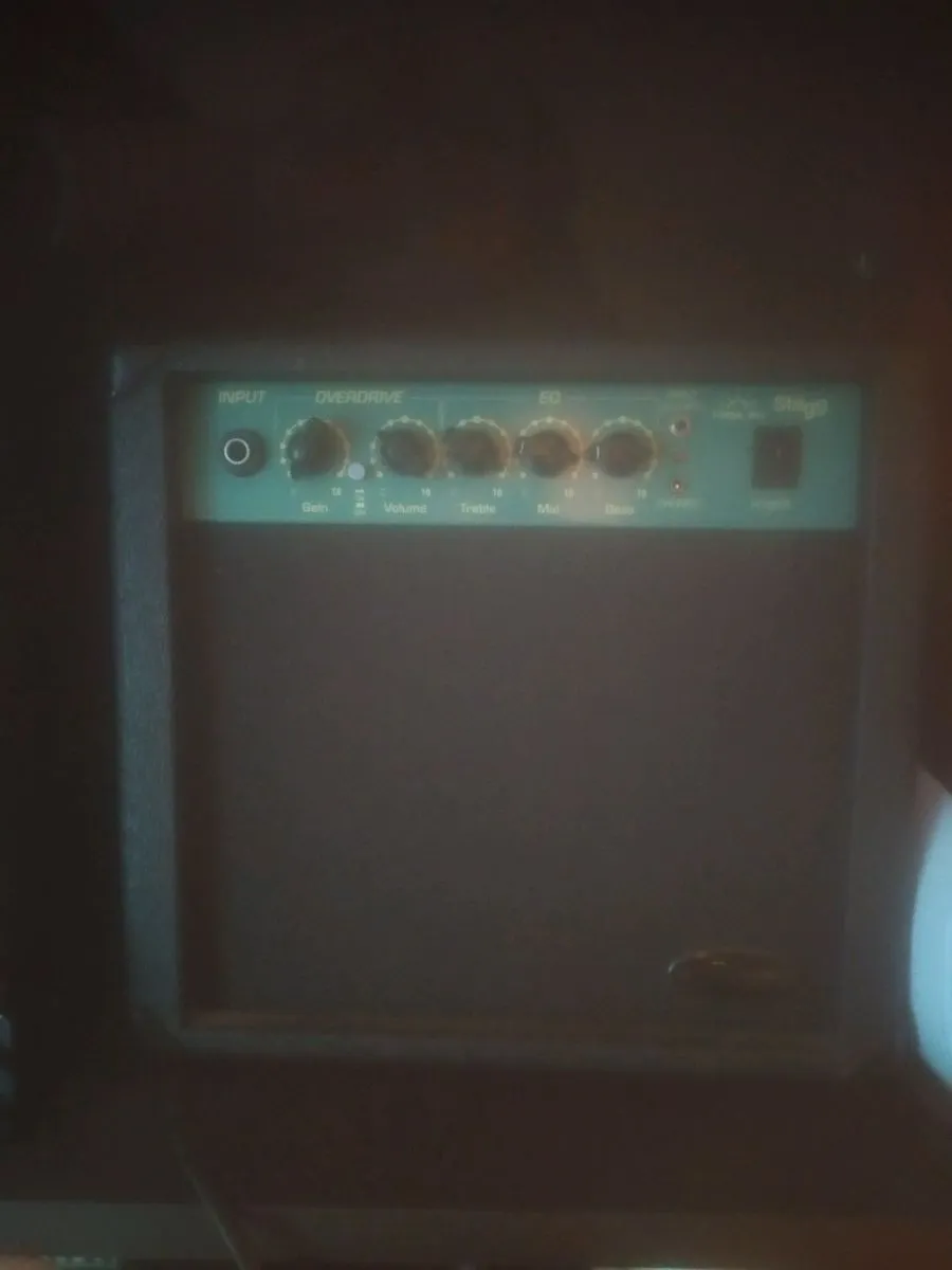 ηλεκτρική κιθάρα μαζί με ενισχυτή - Image 3