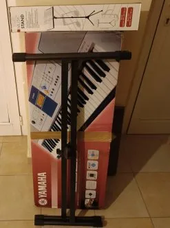 Αρμόνιο YAMAHA PSR E323