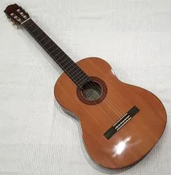 Yamaha Κλασική Κιθάρα C40 4/4 Natural + Ritter θήκη + Dunlop Μεταλλικό Καποτάστο + Hohner Μεταλλικό Υποπόδιο + Μεταλλικό Αναλόγιο