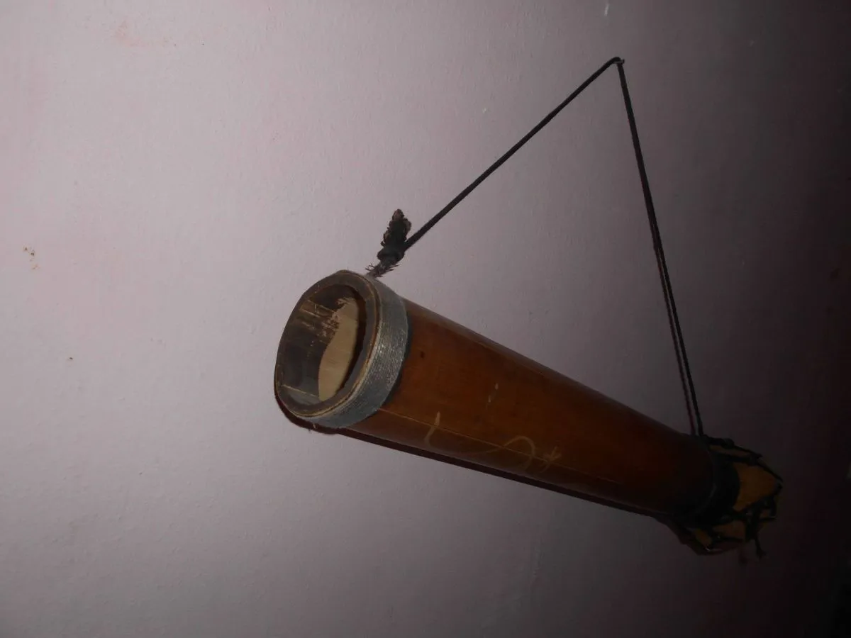 Μουσικό Όργανο μη γνωστής Προέλευσης με Μήκος 0,62 Cm και Πρόταση για Διακόσμηση Χώρου. - Image 4