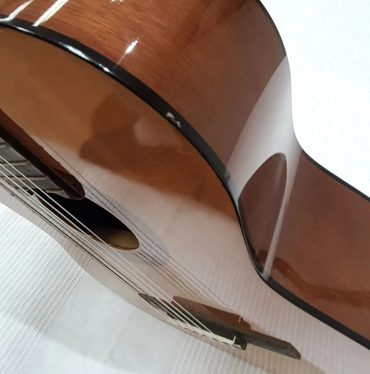 Yamaha Κλασική Κιθάρα C40 4/4 Natural + Ritter θήκη + Dunlop Μεταλλικό Καποτάστο + Hohner Μεταλλικό Υποπόδιο + Μεταλλικό Αναλόγιο - Image 7