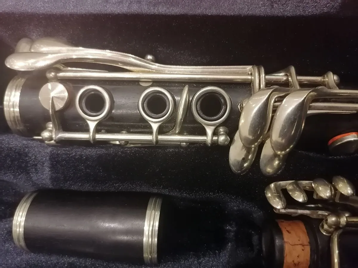 ΚΛΑΡΙΝΈΤΟ THIBOUVILLE - Image 2