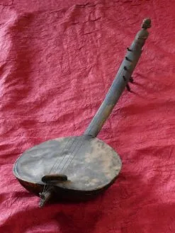 Παλαιό μουσικό όργανο