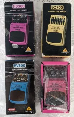 Heavy Distortion Behringer! Πάνε πακέτο και ξεχωριστά.