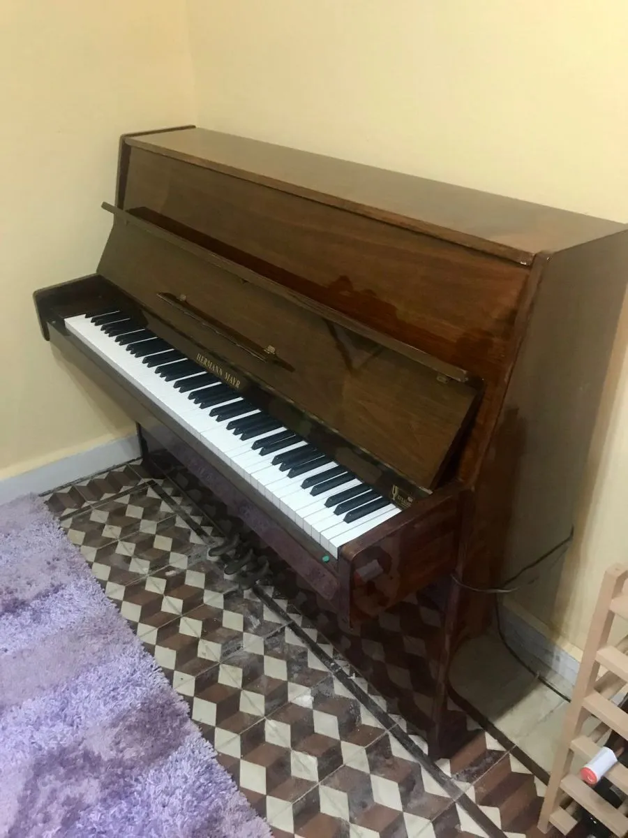 Πιάνο όρθιο Hermann Mayr