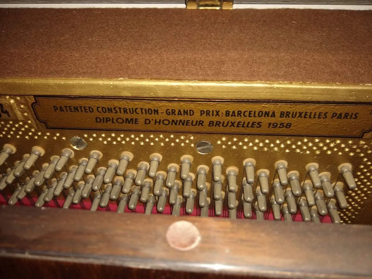 Πωλείται Μεταχειρισμένο Πιάνο Μάρκας Petrof σε εξαιρετική κατάσταση-Κατερινη - Image 5