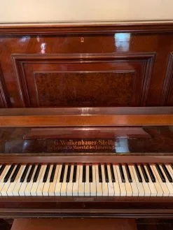 ΠΙΑΝΟ ΑΝΤΙΚΑ G. WOLKENHAUER STETTIN HOTLIE FERANT. SR MAJESTAT DES KAISERS N. KONIOS