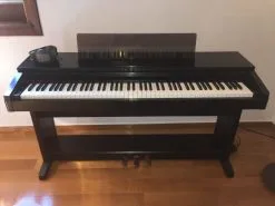 Ηλ. Πιάνο Yamaha Clavinova CLP-760
