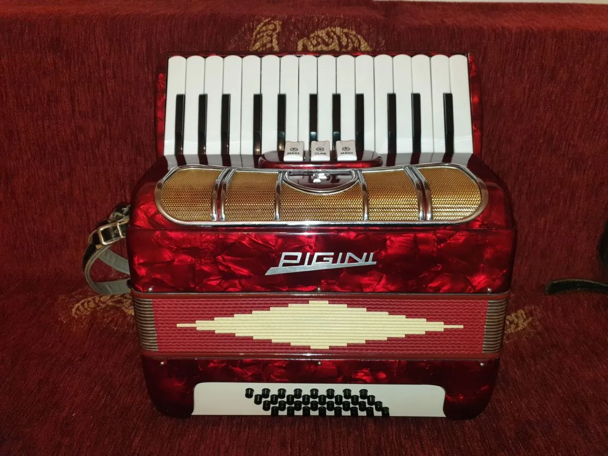 ΑΚΟΡΝΤΕΟΝ PIGINI 32B!! ΣΕ ΑΡΙΣΤΗ ΚΑΤΑΣΤΑΣΗ!! - Image 5